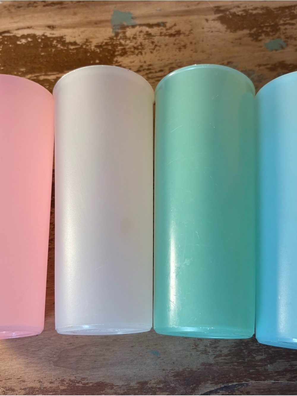 Vintage Tupperware Pastel Tumbler Set - Pink, White, Mint, Aqua Tumblers - Picture 2 of 6